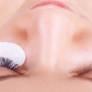What's the 101 on Eyelash Extensions?