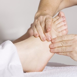 What Are the Benefits of Reflexology Massage?