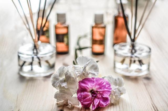 The Therapeutic Benefits of Essential Oils